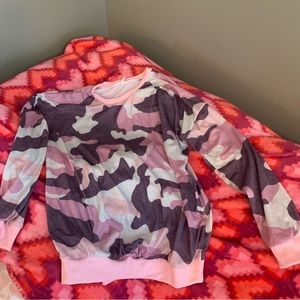 Camouflage pink cotton sweatshirt